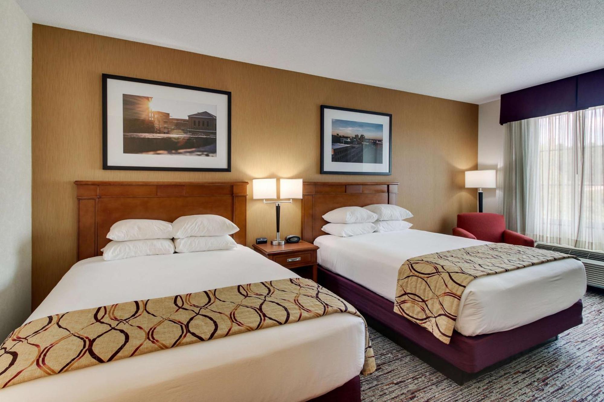 Drury Inn & Suites Меридиан Екстериор снимка