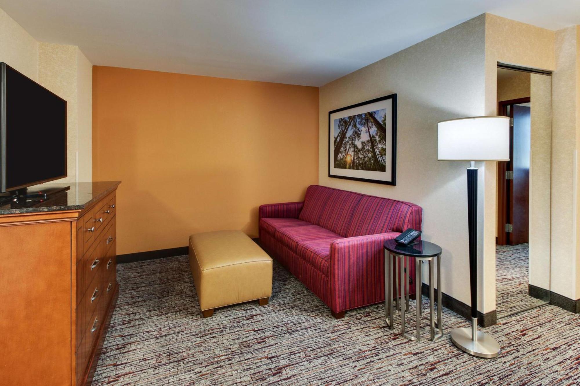 Drury Inn & Suites Меридиан Екстериор снимка