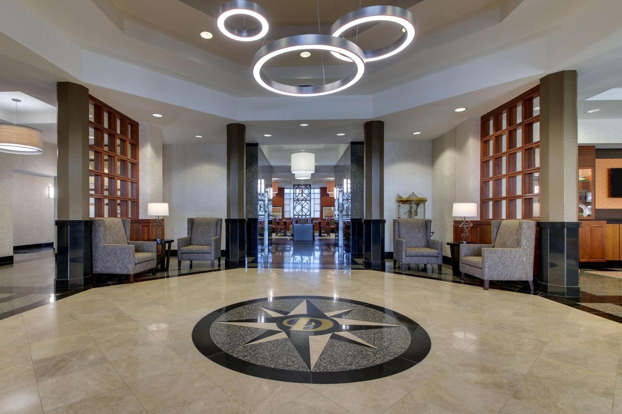 Drury Inn & Suites Меридиан Екстериор снимка
