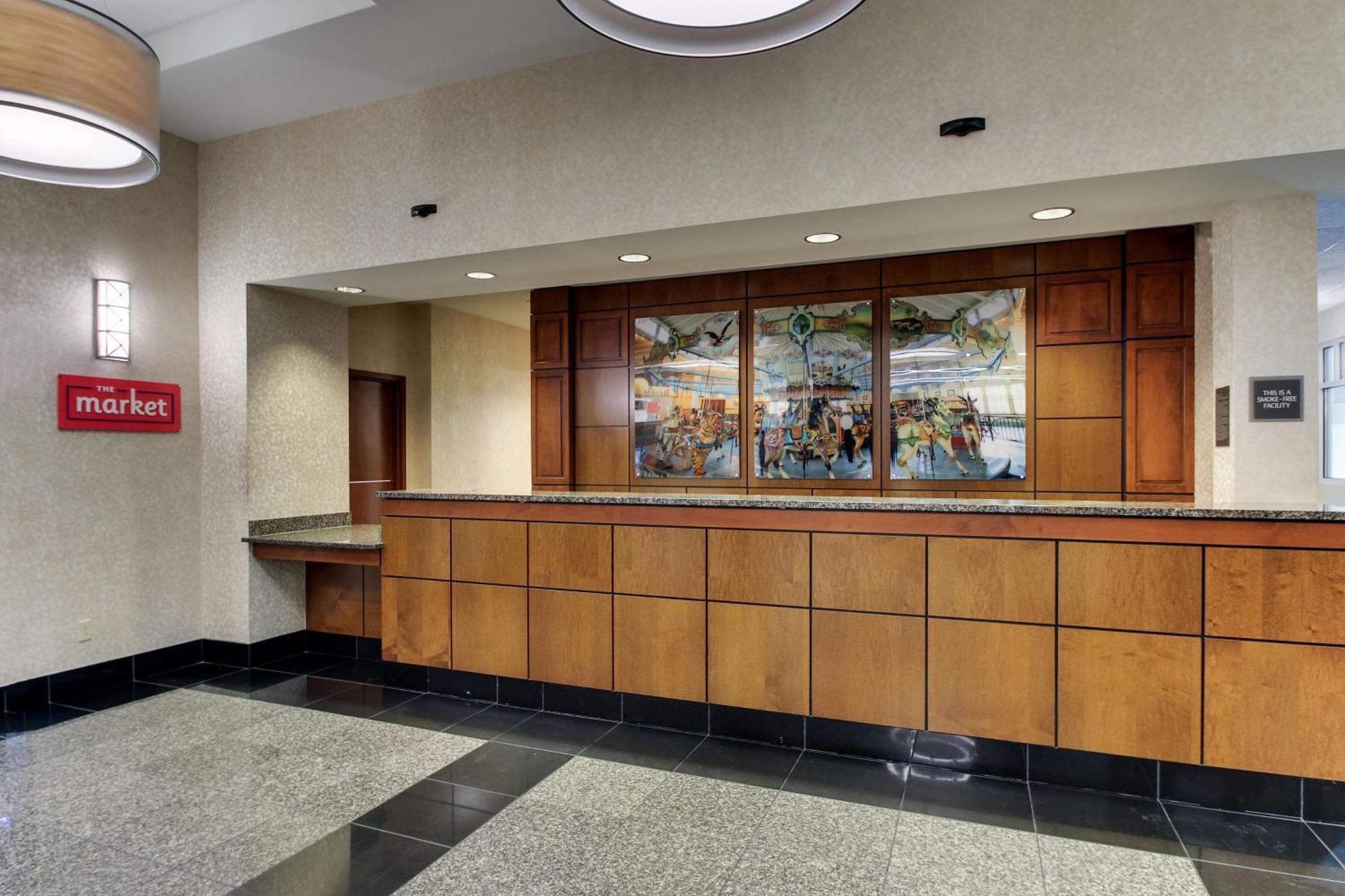 Drury Inn & Suites Меридиан Екстериор снимка